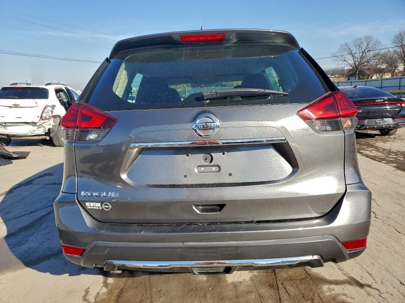 Photo 6 from auction – 2017 NISSAN ROGUE S with VIN 5N1AT2MTXHC814125