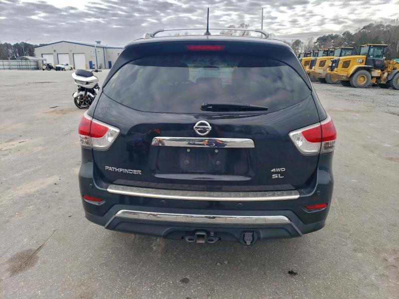 Photo 6 from auction – 2015 NISSAN PATHFINDER with VIN 5N1AR2MM4FC709245