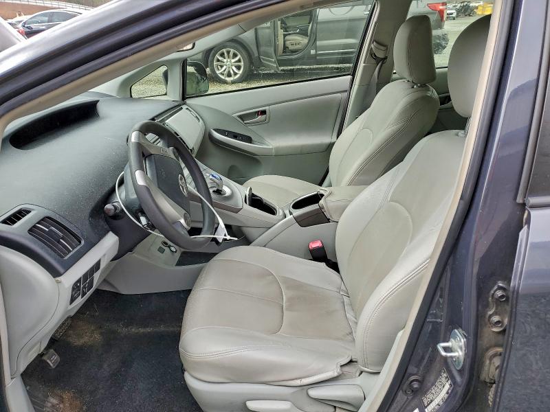 Photo 7 from auction – 2013 TOYOTA PRIUS with VIN JTDKN3DU0D5621062