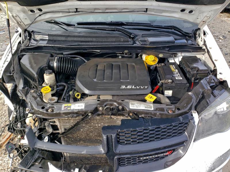 Photo 12 from auction – 2015 DODGE GRAND CARA with VIN 2C4RDGCG0FR635912