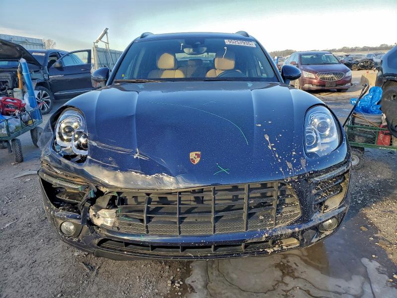 Photo 5 from auction – 2018 PORSCHE MACAN with VIN WP1AA2A51JLB25739
