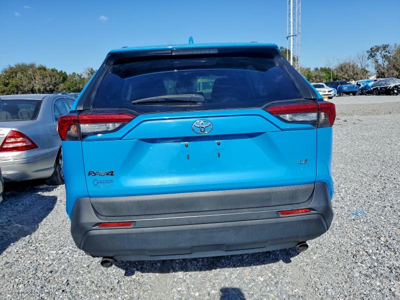 Photo 6 from auction – 2019 TOYOTA RAV4 with VIN 2T3K1RFV0KW012161