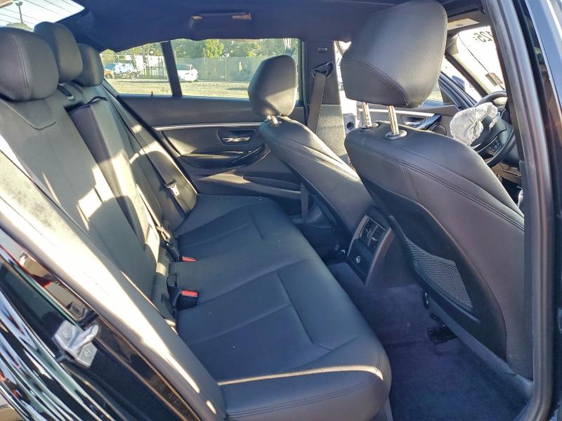 Photo 10 from auction – 2018 BMW 330 XI with VIN WBA8D9G54JNU67677