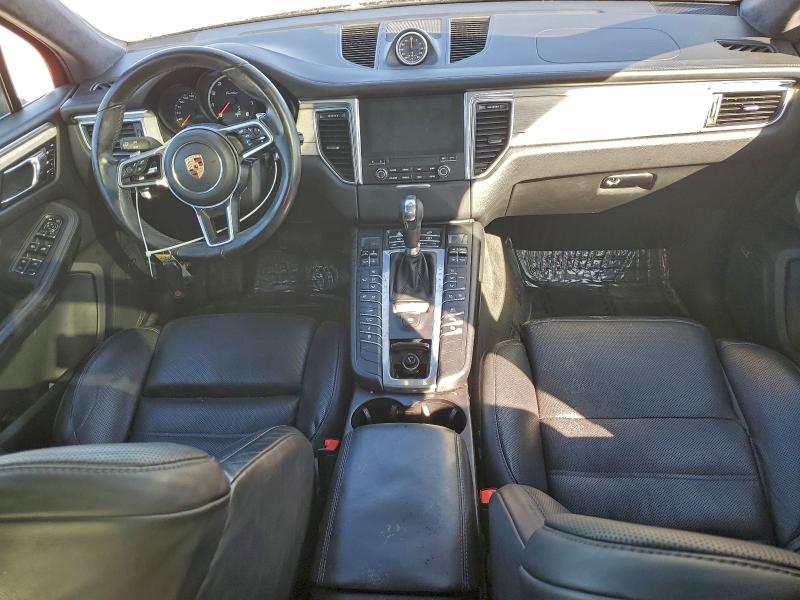 Photo 8 from auction – 2017 PORSCHE MACAN TURB with VIN WP1AF2A58HLB60886