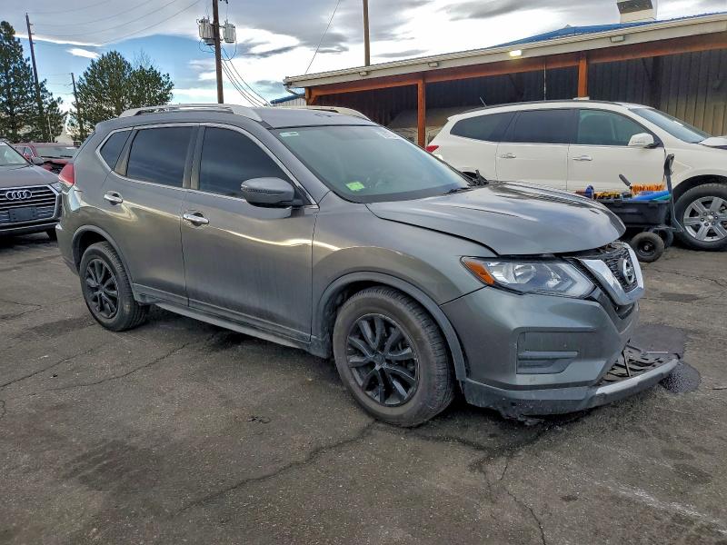 Photo 4 from auction – 2017 NISSAN ROGUE S with VIN KNMAT2MT7HP547474