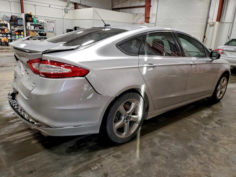 Photo 3 from auction – 2013 FORD FUSION SE with VIN 3FA6P0HR1DR111273