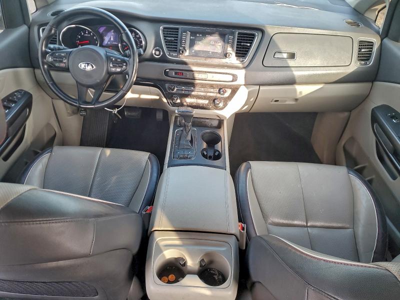 Photo 8 from auction – 2017 KIA SEDONA LX with VIN KNDMB5C18H6250155