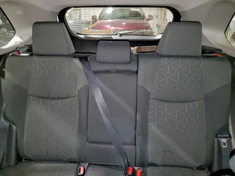 Photo 10 from auction – 2022 TOYOTA RAV4 XLE with VIN 4T3RWRFVXNU064210