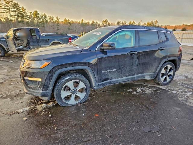 JEEP COMPASS LA 2018 with VIN 3C4NJDBB8JT154811 - Photo from auction