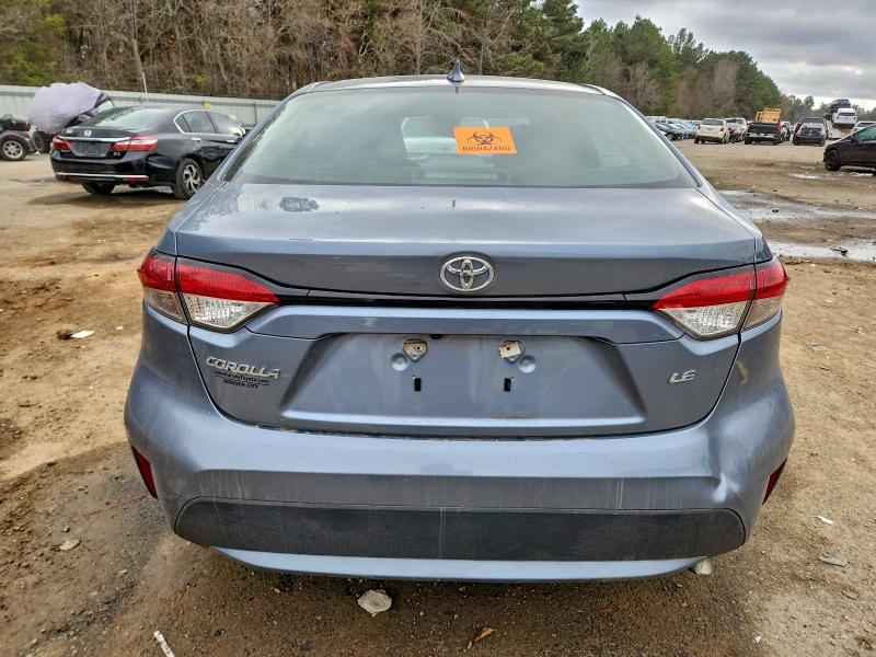 Photo 6 from auction – 2022 TOYOTA COROLLA LE with VIN 5YFEPMAE8NP360245