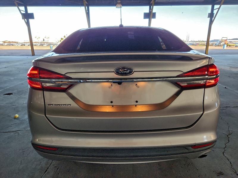 Photo 6 from auction – 2017 FORD FUSION S with VIN 3FA6P0G75HR294859