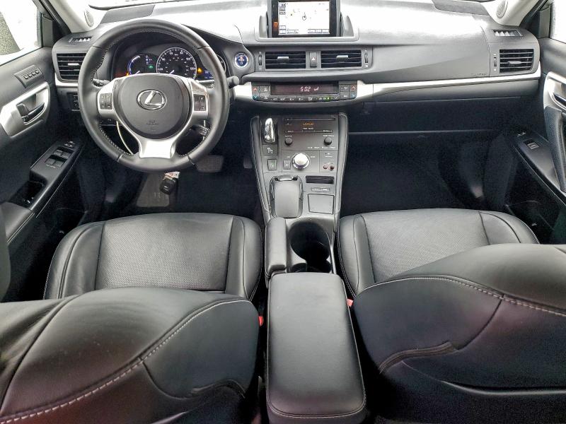 Photo 8 from auction – 2013 LEXUS CT 200 with VIN JTHKD5BHXD2138506