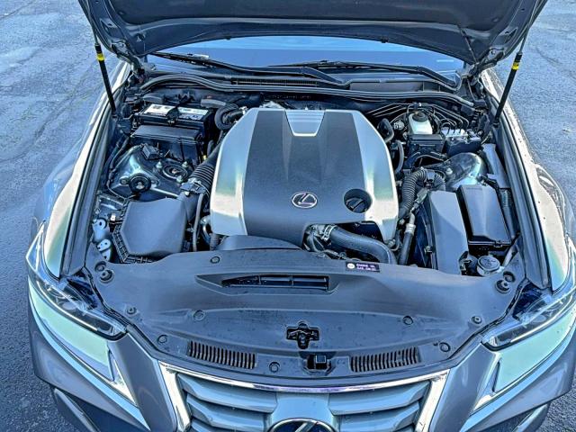 Photo 7 from auction – 2017 LEXUS IS 300 with VIN JTHCM1D2XH5014973