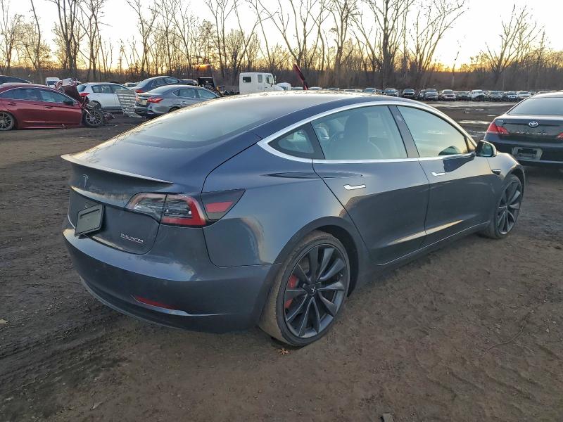 Photo 3 from auction – 2020 TESLA MODEL 3 with VIN 5YJ3E1EC0LF796228