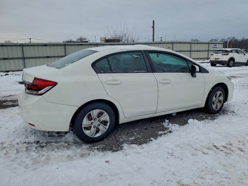 Photo 3 from auction – 2015 HONDA CIVIC with VIN 19XFB2F51FE286623