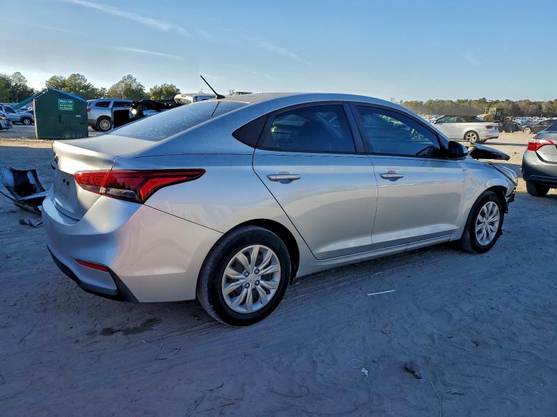 Photo 3 from auction – 2020 HYUNDAI ACCENT SE with VIN 3KPC24A64LE095868