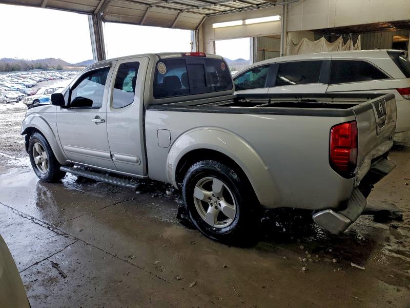 Photo 2 from auction – 2007 NISSAN FRONTIER K with VIN 1N6AD06U77C443190