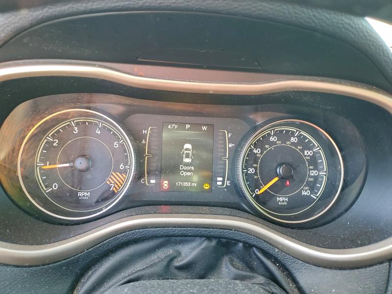 Photo 9 from auction – 2015 JEEP CHEROKEE L with VIN 1C4PJMCB3FW502555