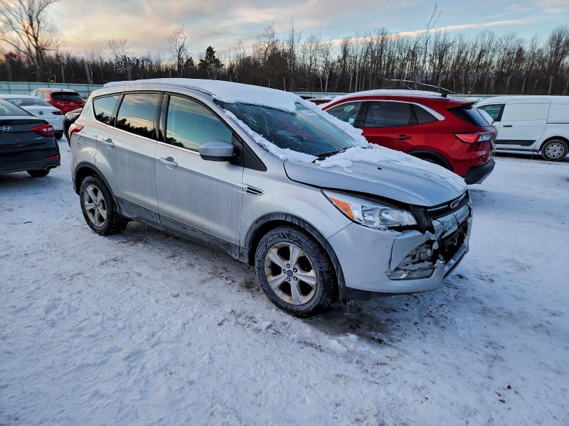 Photo 4 from auction – 2016 FORD ESCAPE SE with VIN 1FMCU0G7XGUB28457