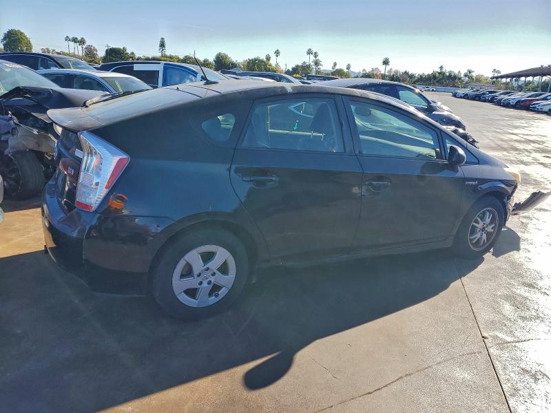 Photo 3 from auction – 2011 TOYOTA PRIUS with VIN JTDKN3DU2B1452098