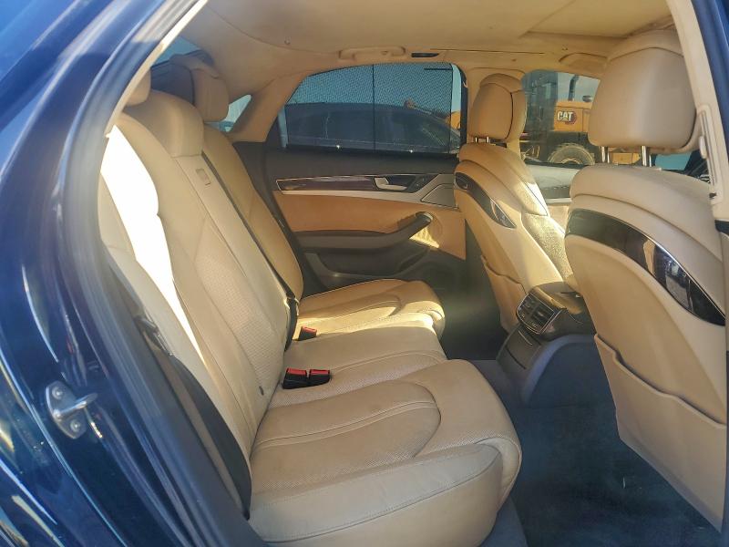 Photo 10 from auction – 2014 AUDI A8 QUATTRO with VIN WAUA2AFD4EN005739