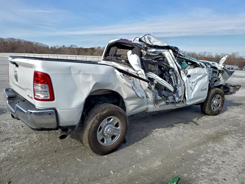 Photo 3 from auction – 2022 RAM 2500 with VIN 3C6UR5CL6NG411763