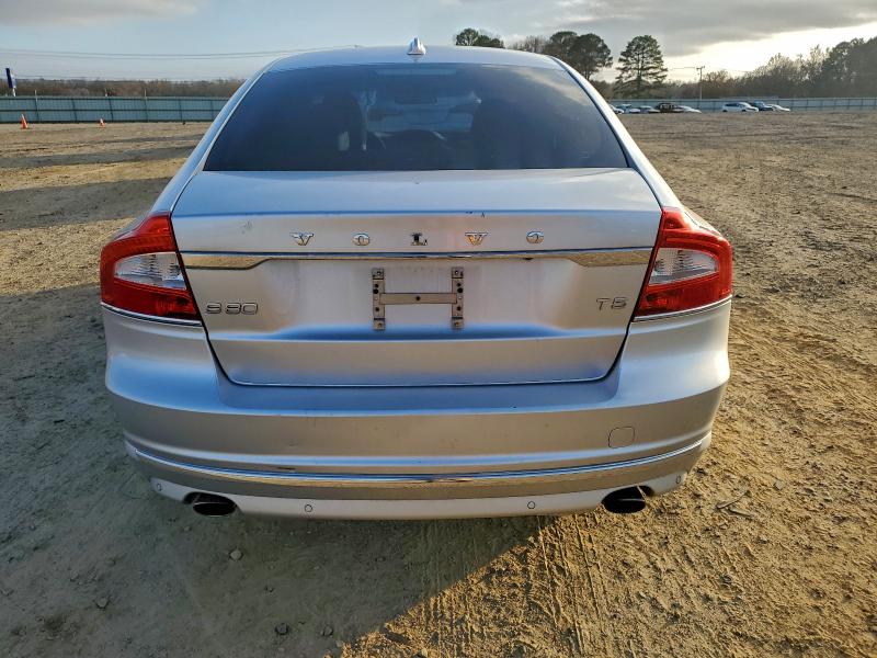 Photo 6 from auction – 2015 VOLVO S80 PREMIE with VIN YV140MAC5F1183605