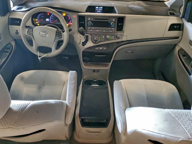 Photo 8 from auction – 2011 TOYOTA SIENNA LE with VIN 5TDKK3DC6BS116974