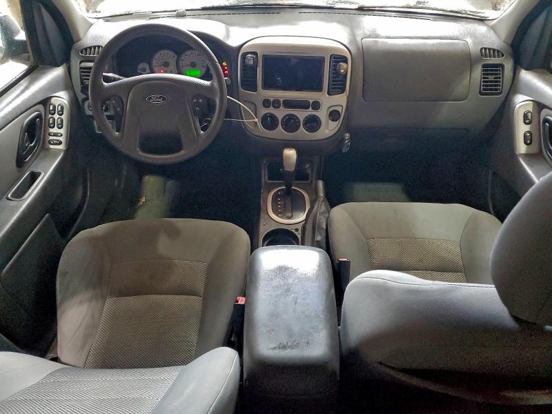 Photo 8 from auction – 2006 FORD ESCAPE XLT with VIN 1FMCU93116KC71636