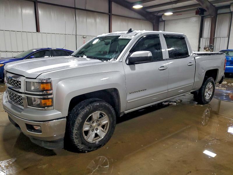 CHEVROLET SILVERADO 2015 with VIN 3GCUKREH7FG250581 - Photo from auction