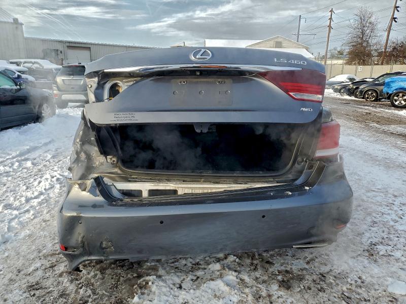 Photo 6 from auction – 2014 LEXUS LS 460 with VIN JTHCL5EF2E5022170