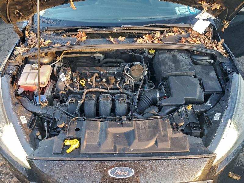 Photo 11 from auction – 2015 FORD FOCUS SE with VIN 1FADP3K29FL372057