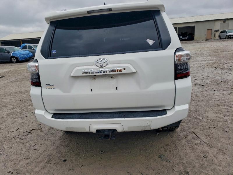 Photo 6 from auction – 2016 TOYOTA 4RUNNER SR with VIN JTEBU5JR4G5300799