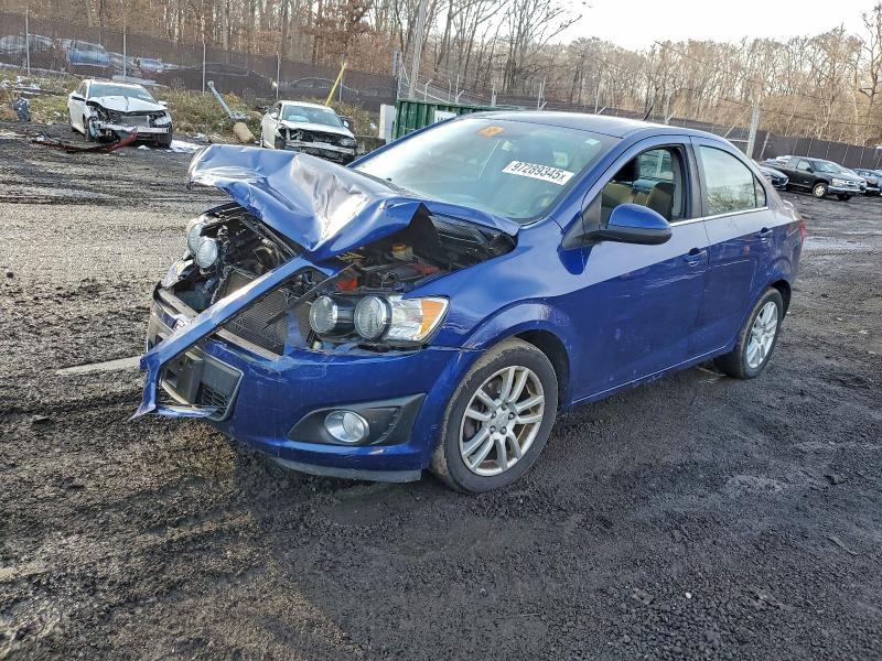 CHEVROLET SONIC LT 2014 with VIN 1G1JC5SGXE4205322 - Photo from auction