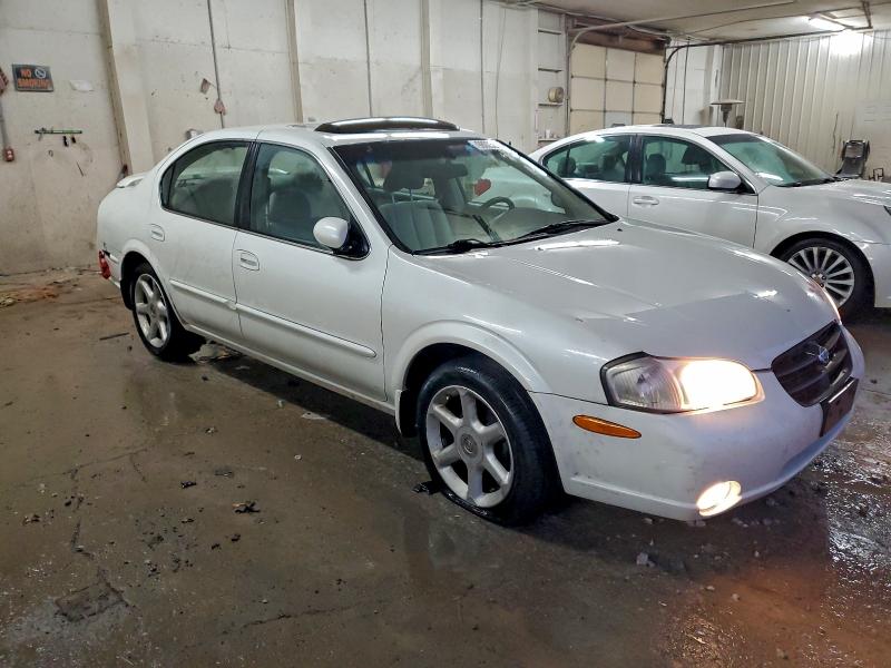 Photo 4 from auction – 2001 NISSAN MAXIMA GXE with VIN JN1CA31D51T836547