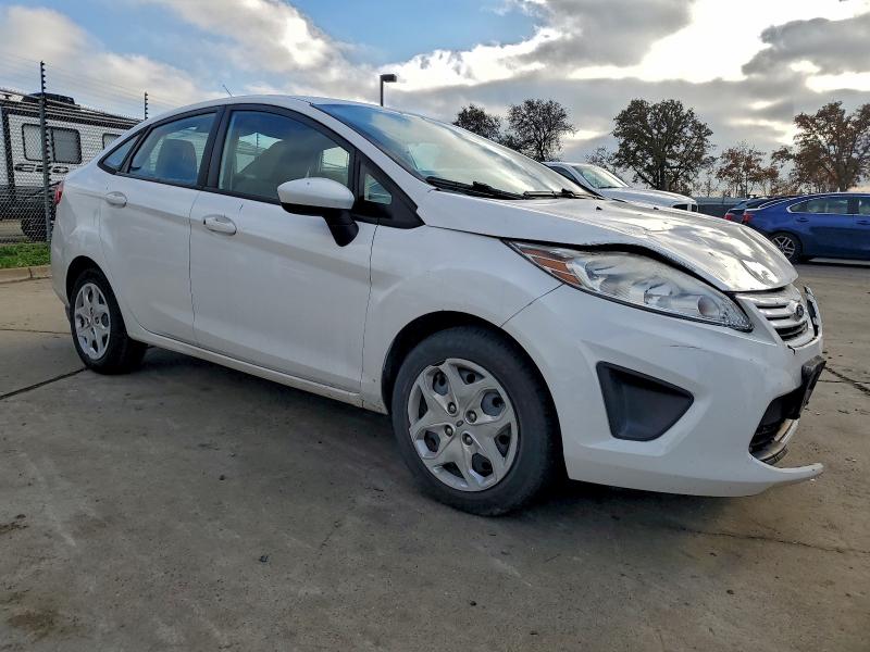Photo 4 from auction – 2012 FORD FIESTA S with VIN 3FADP4AJ2CM105819