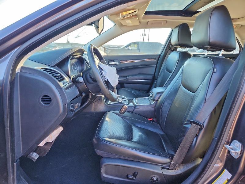 Photo 7 from auction – 2020 CHRYSLER 300 LIMITE with VIN 2C3CCAEG4LH102809