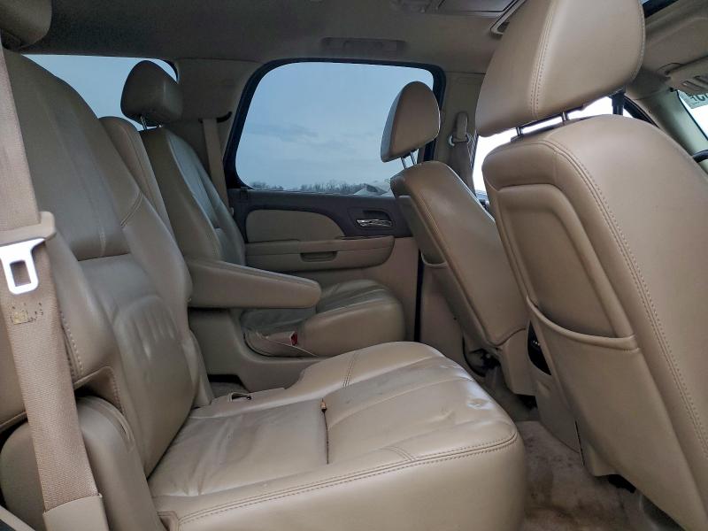 Photo 11 from auction – 2007 GMC YUKON with VIN 1GKFK13027J147175