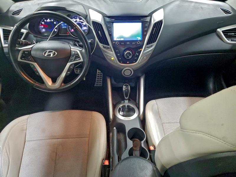 Photo 8 from auction – 2014 HYUNDAI VELOSTER with VIN KMHTC6AD7EU206467