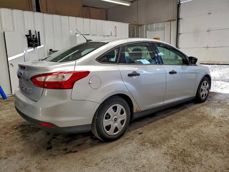 Photo 3 from auction – 2012 FORD FOCUS S with VIN 1FAHP3E29CL223740