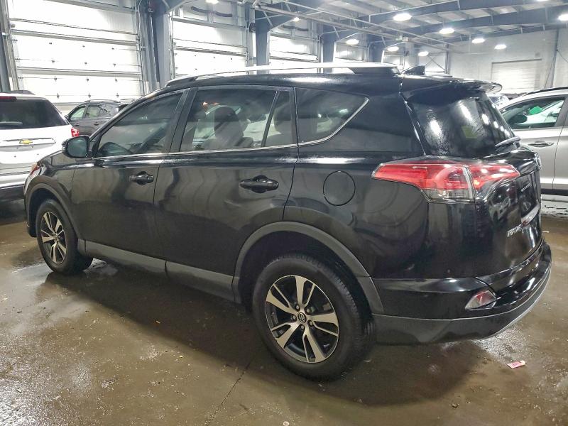 Photo 2 from auction – 2018 TOYOTA RAV4 ADVEN with VIN 2T3RFREV1JW779159