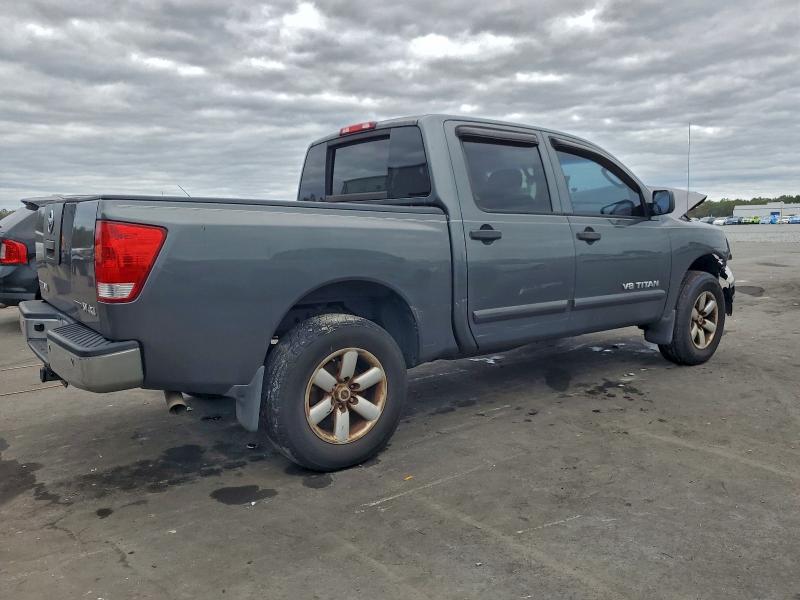 Photo 3 from auction – 2011 NISSAN TITAN with VIN 1N6BA0EC7BN326549