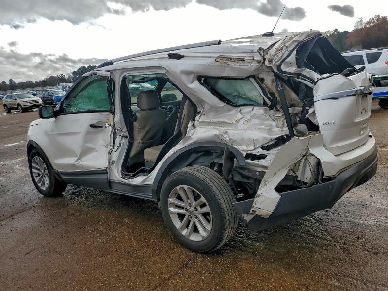 Photo 2 from auction – 2011 FORD EXPLORER X with VIN 1FMHK7D8XBGA11227