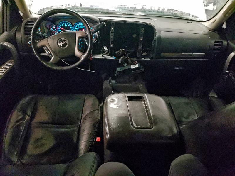 Photo 8 from auction – 2011 GMC SIERRA K15 with VIN 3GTP2VE31BG123149