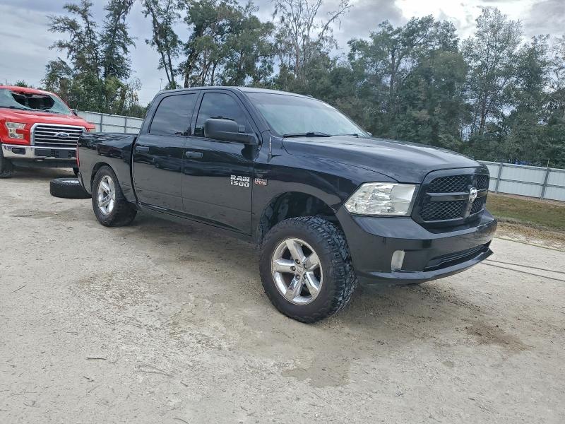Foto 4 de la subasta – 2018 RAM 1500 ST con VIN 3C6RR6KT5JG264228