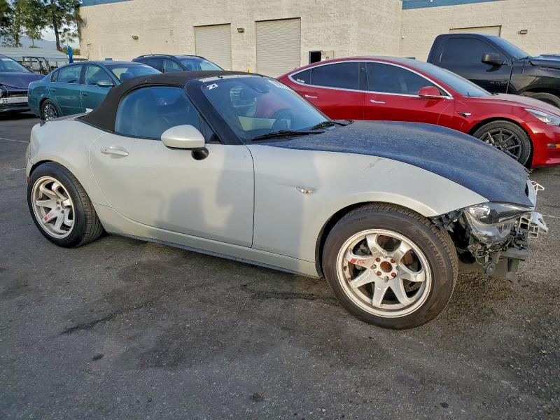 Photo 4 from auction – 2016 MAZDA MX-5 MIATA with VIN JM1NDAD79G0115729