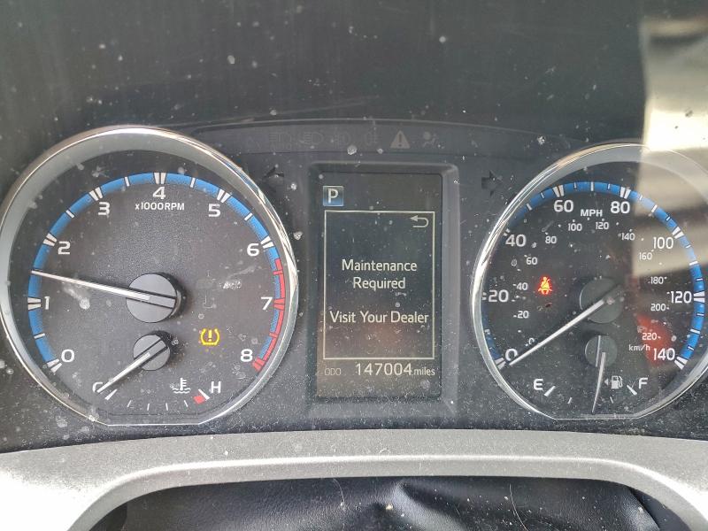 Photo 9 from auction – 2016 TOYOTA RAV4 XLE with VIN 2T3RFREV3GW537076