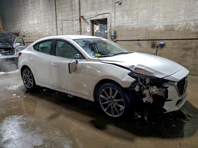 Photo 4 from auction – 2018 MAZDA 3 with VIN 3MZBN1V31JM205714