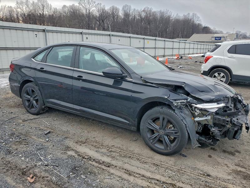 Photo 4 from auction – 2023 VOLKSWAGEN JETTA SE with VIN 3VW7M7BU7PM027342