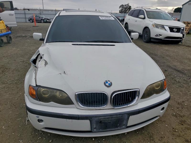 Photo 5 from auction – 2004 BMW 325 I with VIN WBAEV33464KR29530